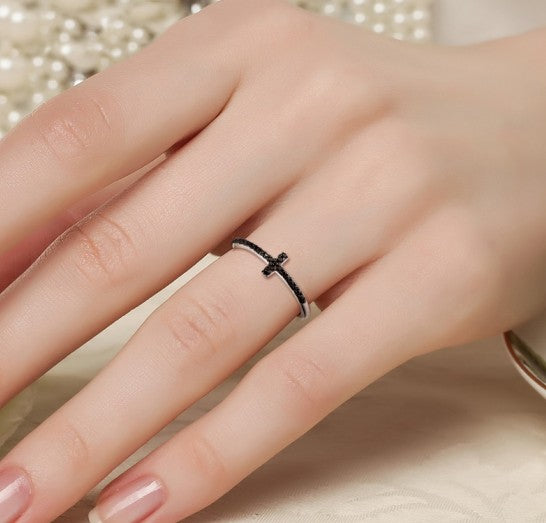 Isabela Black Drill Cross Ring