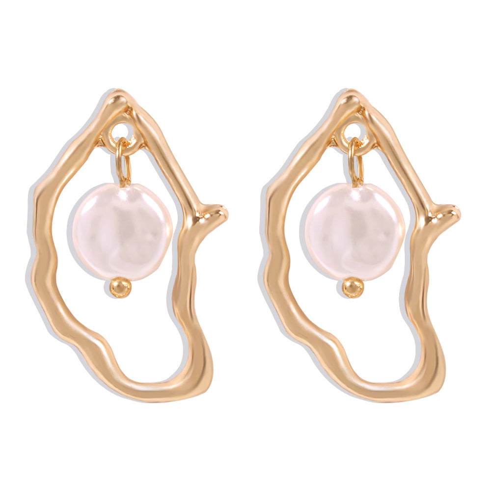 Casablanca Pearl Earrings