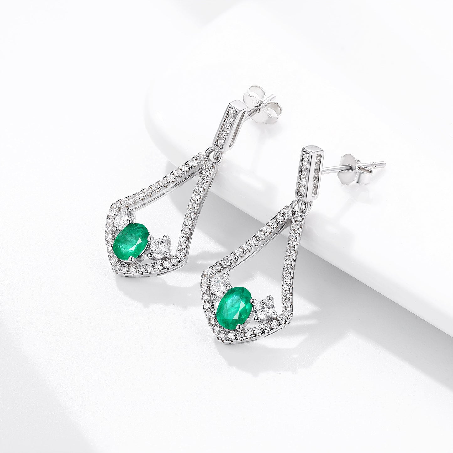 Port Elisabeth Natural Emerald High Quality Earrings