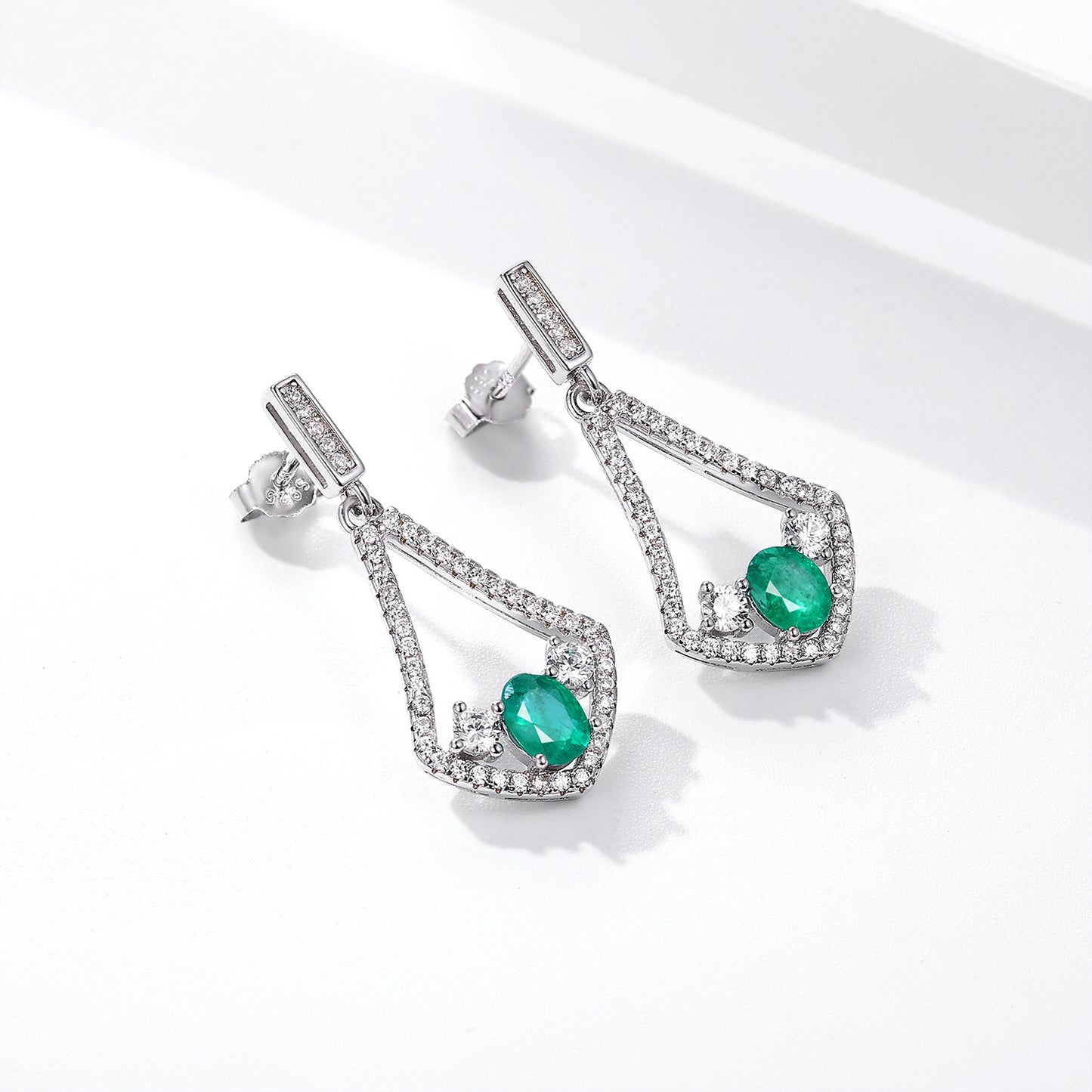 Port Elisabeth Natural Emerald High Quality Earrings